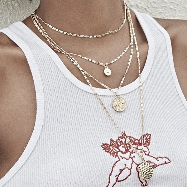 

Coin Charm Layered Chain Necklace 1pc