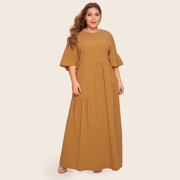 

Plus Keyhole Back Gathered Dress