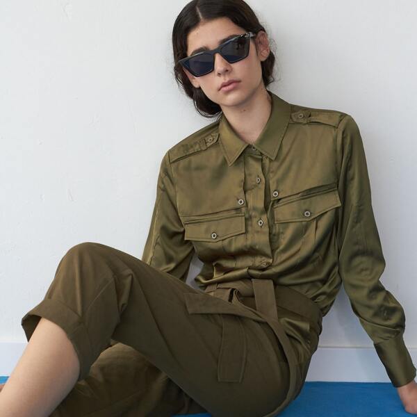 

Premium Flap Pocket Button Detail Blouse, Army green