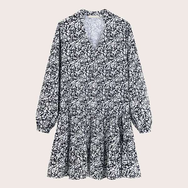 

Ditsy Floral Print Flared Hem V-Neck Dress