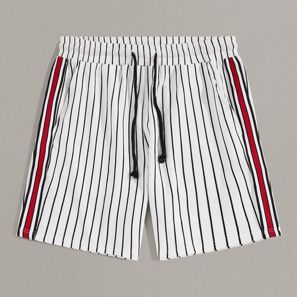 

Men Drawstring Waist Striped Tape Side Textured Shorts