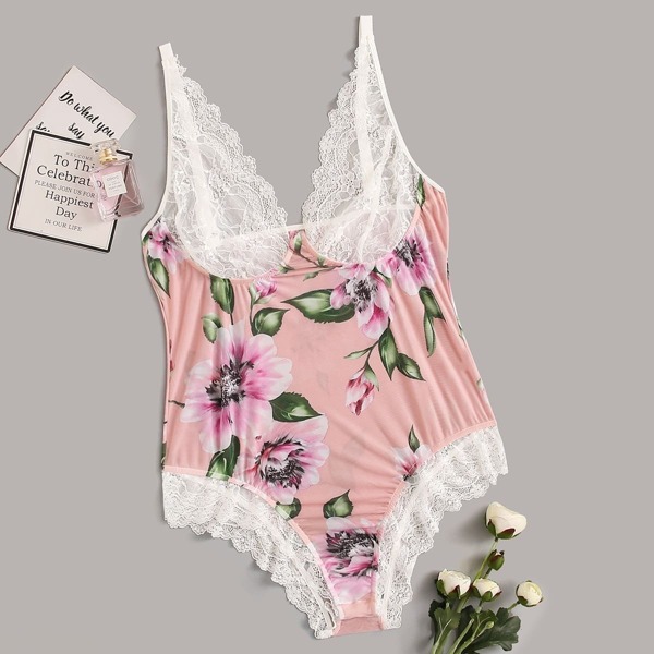 

Plus Floral Contrast Lace Teddy Bodysuit, Multicolor