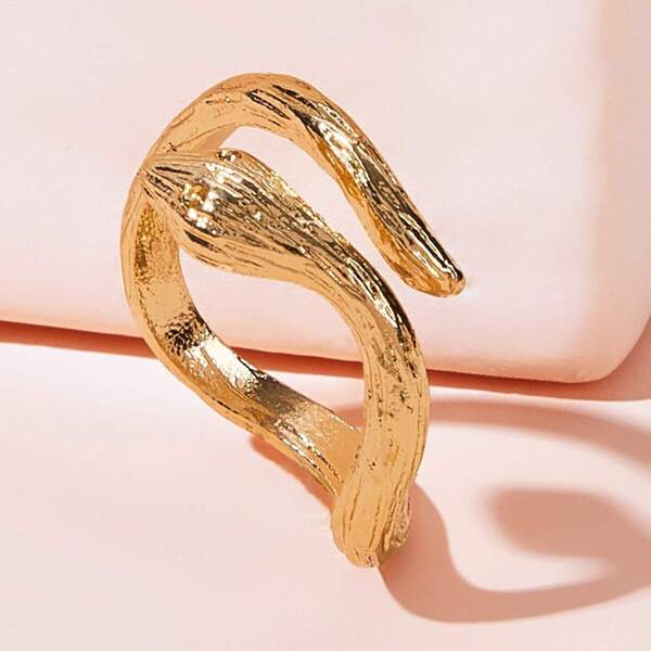 

Serpentine Shaped Ring 1pc