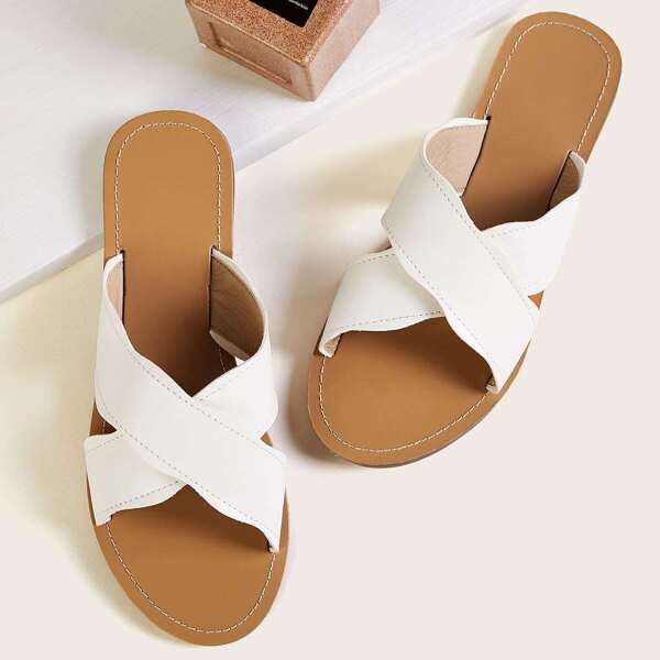 

Scalloped Cross Strap Flat Sliders