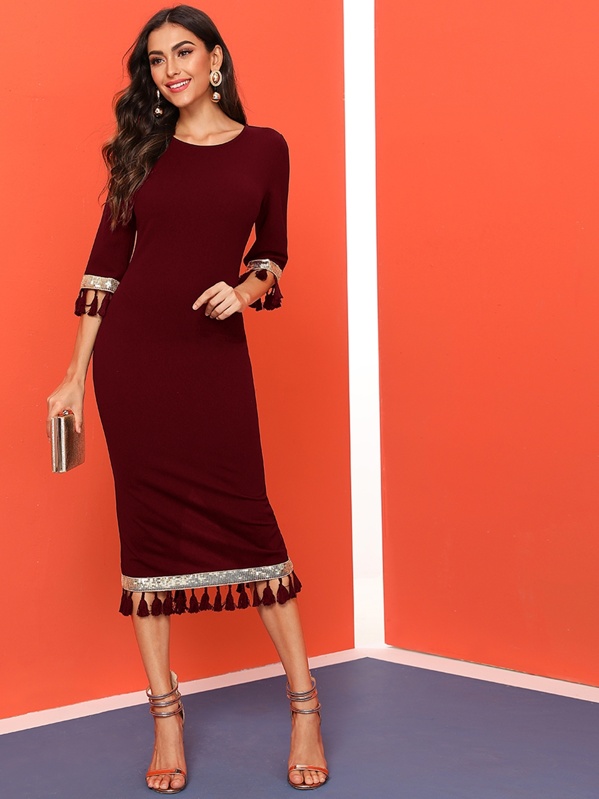 

Платье с разрезом, блестками и бахромой, Бургундия, Carol A