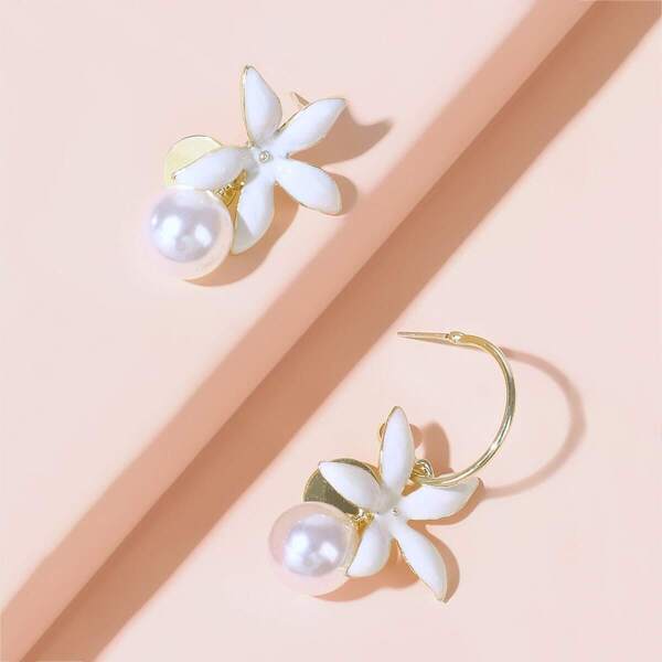 

Flower & Faux Pearl Decor Cuff Hoop Earrings 1pair