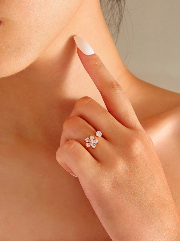 

Rhinestone Engraved Flower Design Cuff Ring 1pc, Gold