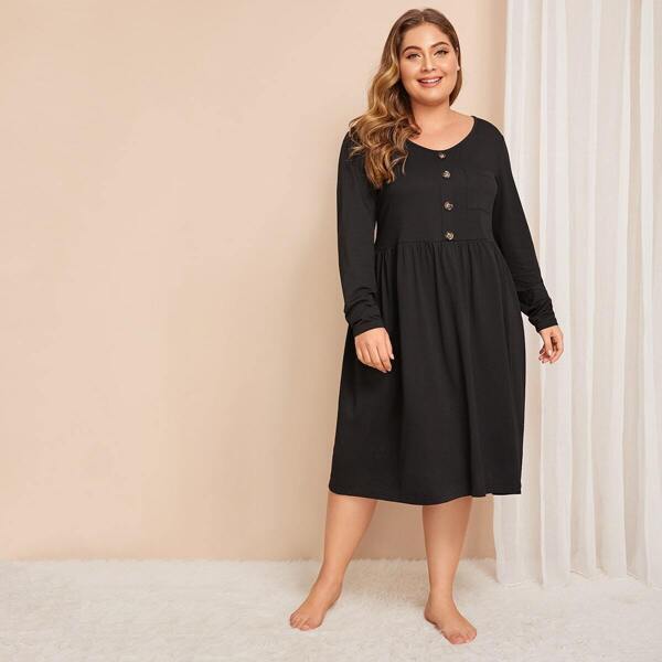 

Plus Button Front Pocket Patched Night Dress
