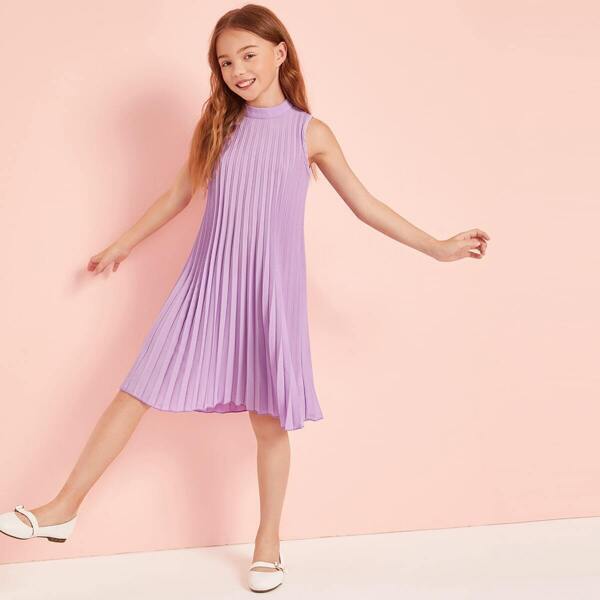 

Girls Mock-Neck Pleated Swing Dress