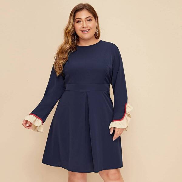 

Plus Ruffle Trim Keyhole Back Dress, Navy