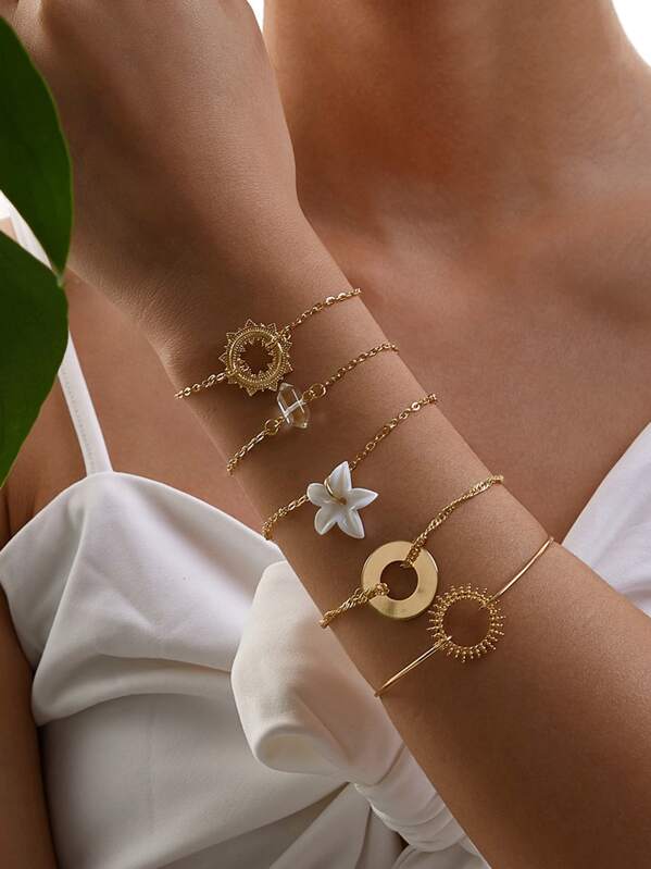 

Flower Decor Chain Bracelet 5pcs, Gold