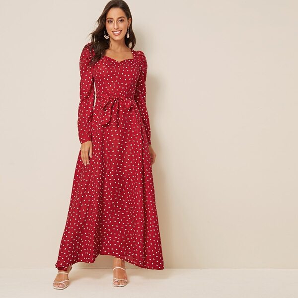 

Heart Print Sweetheart Neck Belted Dress