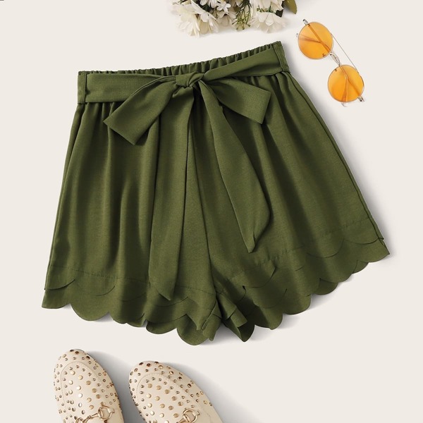 

Scallop Hem Elastic Waist Belted Shorts