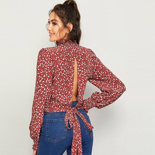 

Shirred Neck Split Tie Back Ditsy Floral Top