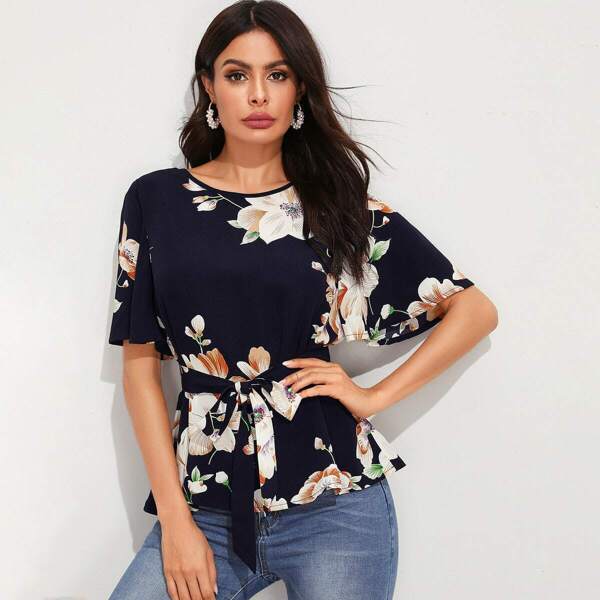 

Flutter Sleeve Self Belted Floral Print Top