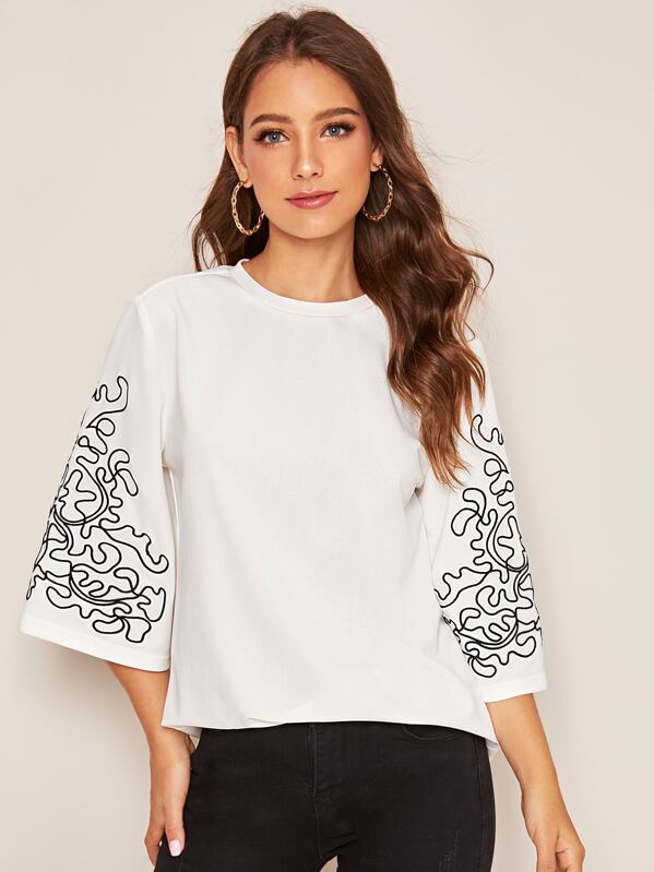 

Graphic Print Top, White, Debi Cruz