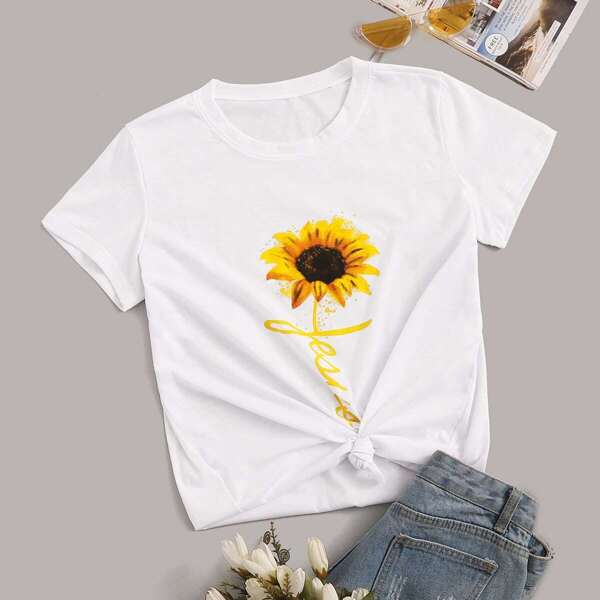

Sunflower & Letter Print Short Sleeve Tee