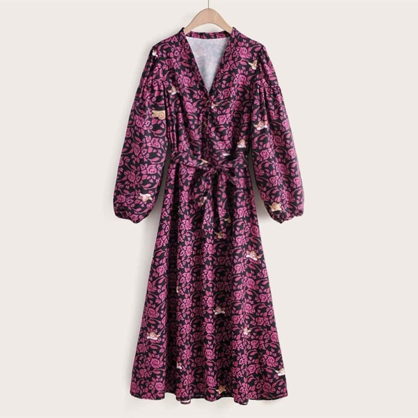

Ditsy Floral Print V-Neck Belted Dress