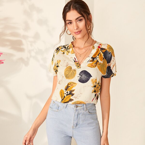 

Tropical Print Top