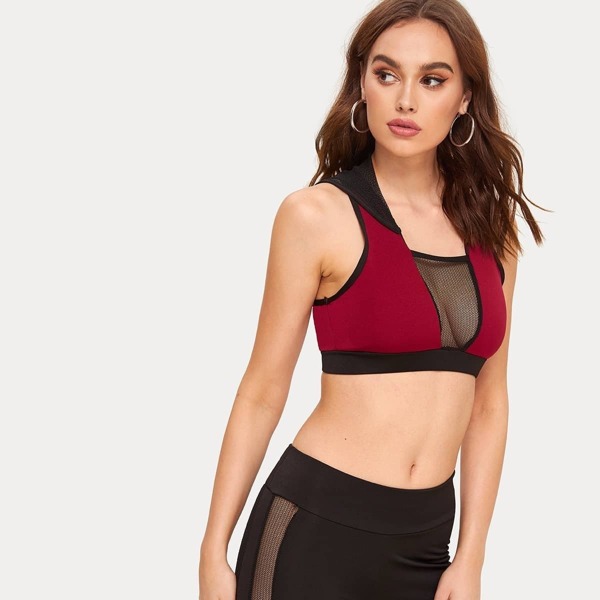 

Mesh Insert Hooded Sports Bra