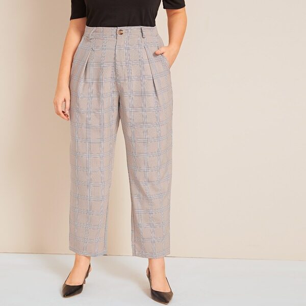 

Plus Plaid Plicated Tailored Pants