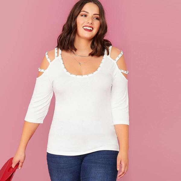 

Plus Laddering Cut Out Shoulder Beaded Top