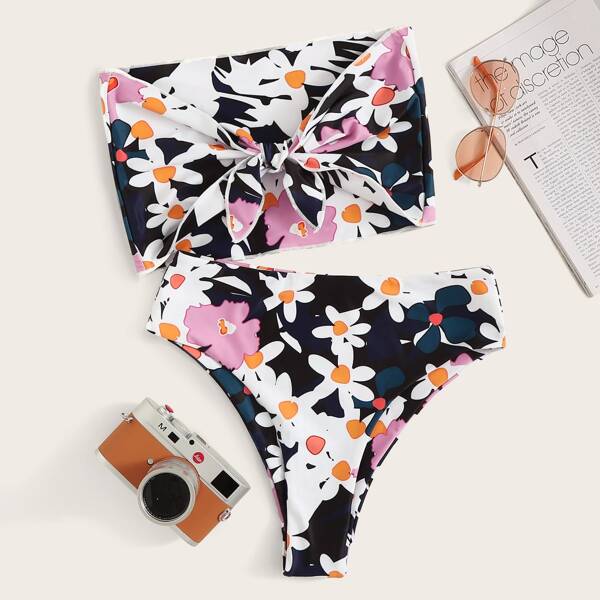

Random Floral Knot Front Bandeau Bikini Set