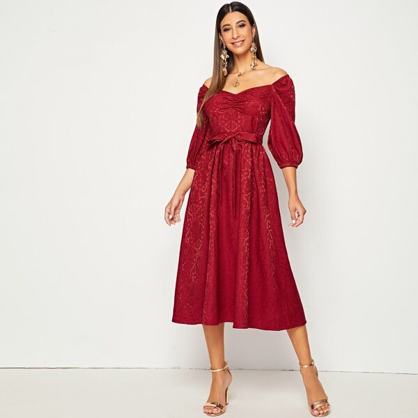 

Sweetheart Neck Ruched Front Self Belted Dress, Burgundy