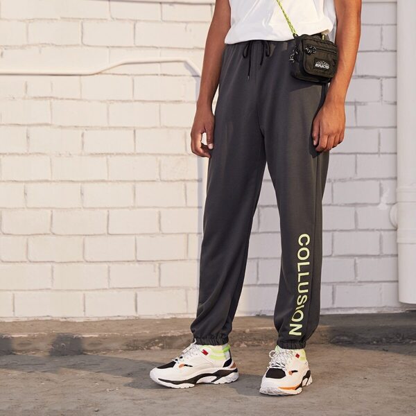 

Men Drawstring Waist Letter Print Pants