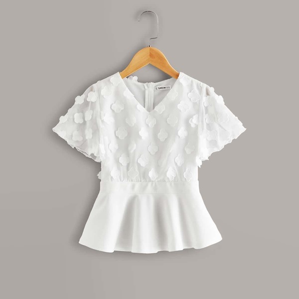 

Girls Ruffle Hem Appliques Patch Top, White