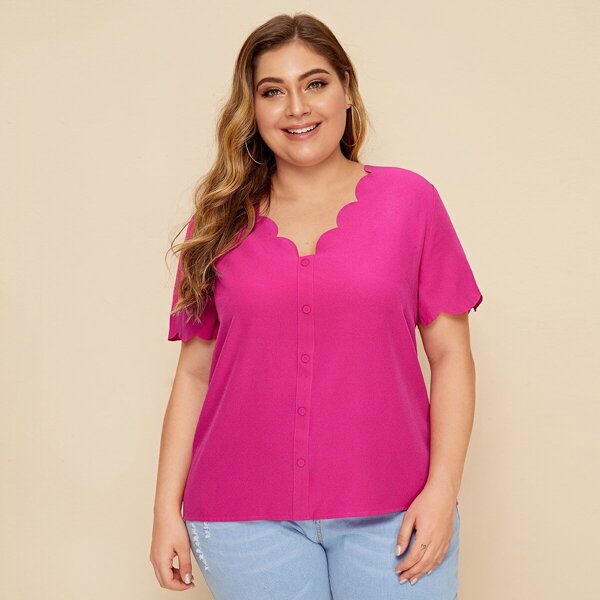 

Plus Double V-Neck Buttoned Front Scallop Trim Top