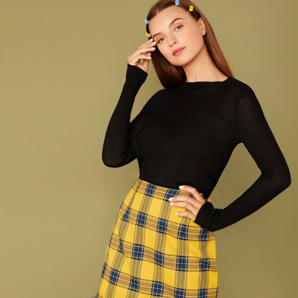 

Solid Fitted Knit Sweater, Black