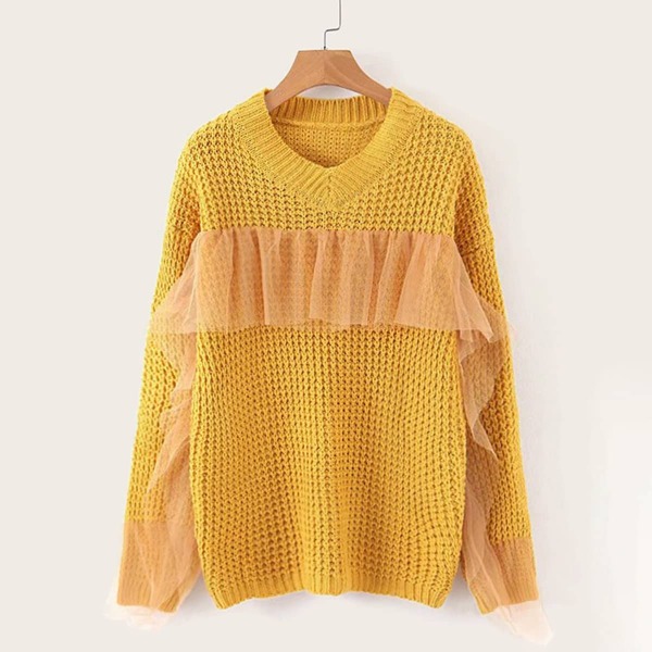 

Contrast Lace Ruffle V-Neck Sweater