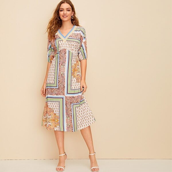 

V Neck Tropical Print Half Sleeve Dress, Multicolor