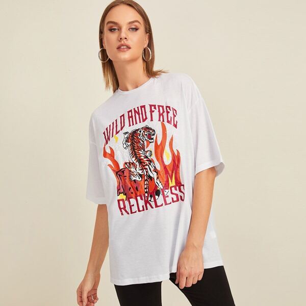 

Drop Shoulder Letter And Tiger Print Tee