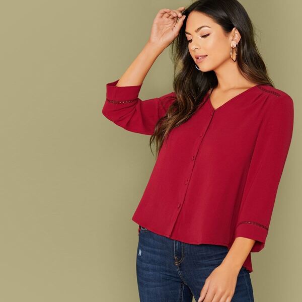 

Guipure Lace Insert Pleated Panel Back Shirt