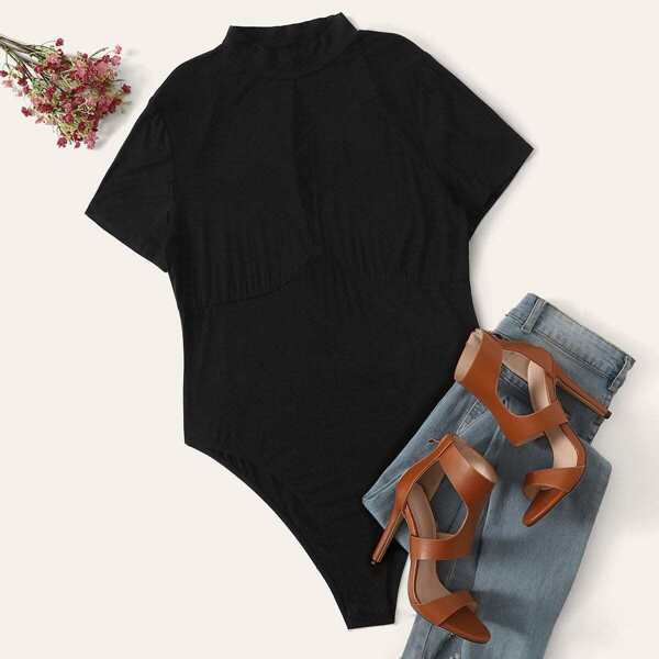 

Plus Mock-Neck Mesh Insert Fitted Bodysuit
