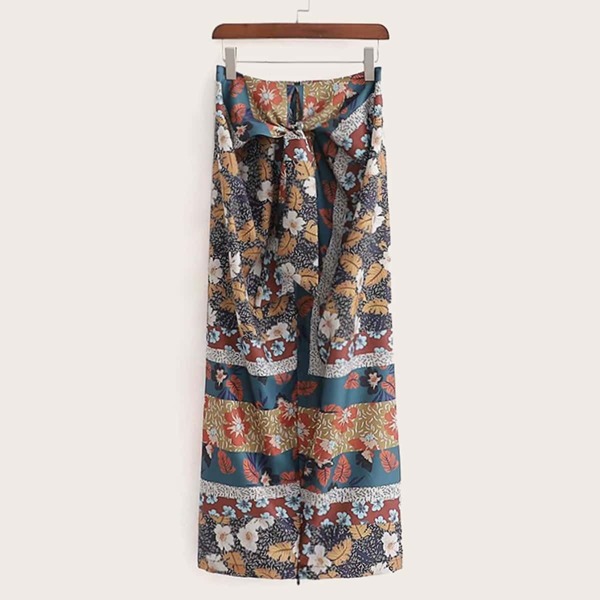 

Plants Print Tie Front Skirt