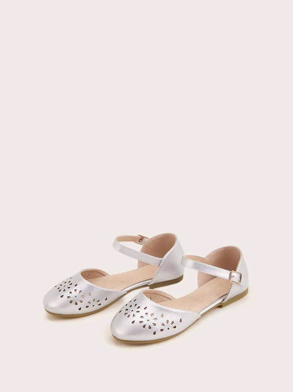 

Girls Metallic Hollow Out Flats, Silver