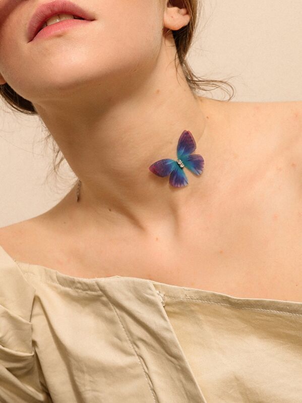 

Butterfly Decor Choker 1pc, Blue