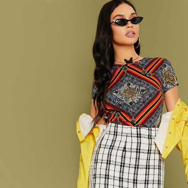 

Scarf Print Fitted Top