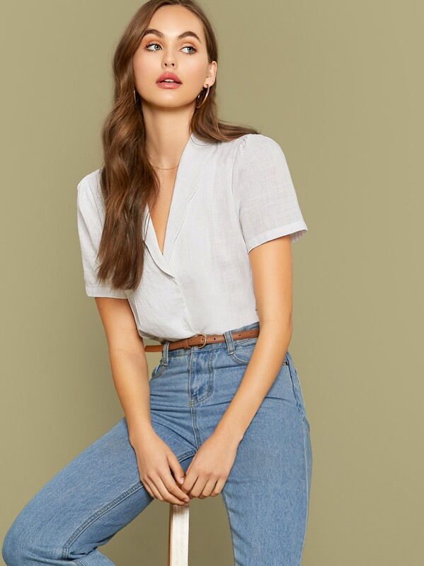 

Scallop Trim Shawl Collar Blouse, White, Lily Easton
