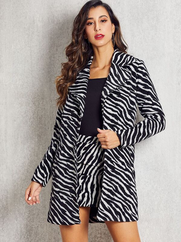 

SBetro Zebra Striped Single Button Velvet Coat, Black and white