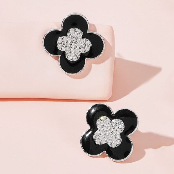 

Rhinestone Engraved Flower Stud Earrings 1pair, Multicolor