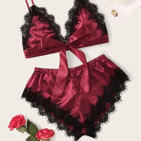 

Plus Lace Trim Knot Front Satin Lingerie Set, Burgundy