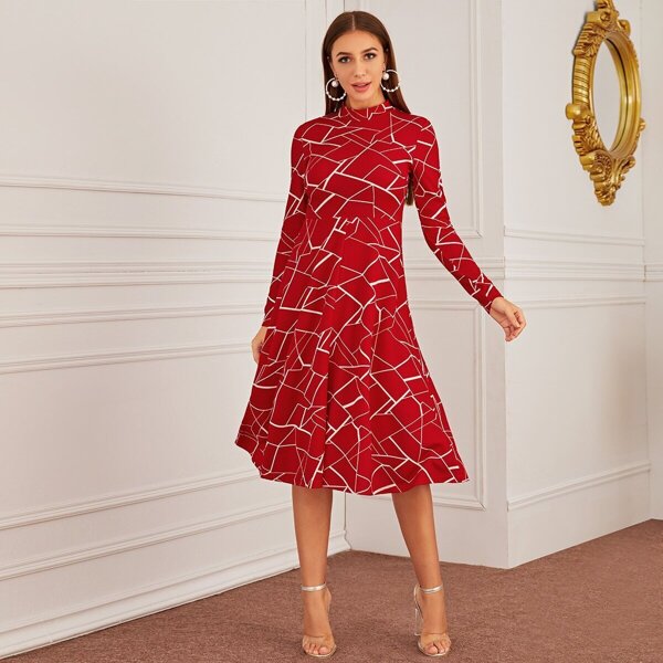 

Graphic Keyhole Back Fit & Flare Dress, Red bright