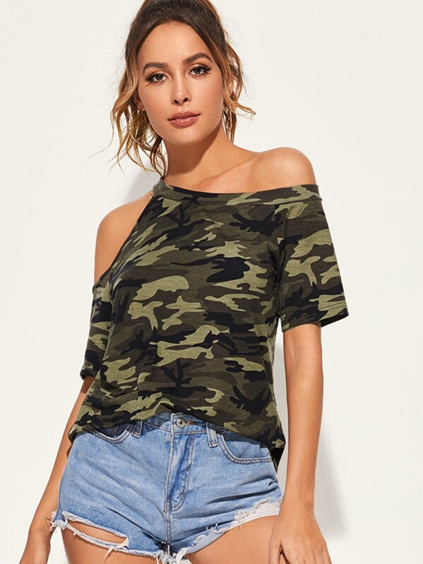 

Asymmetrical Neck Camo Print Top, Multicolor, Giulia