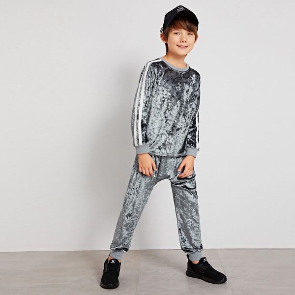 

Boys Striped Side Velvet Top & Pants Set
