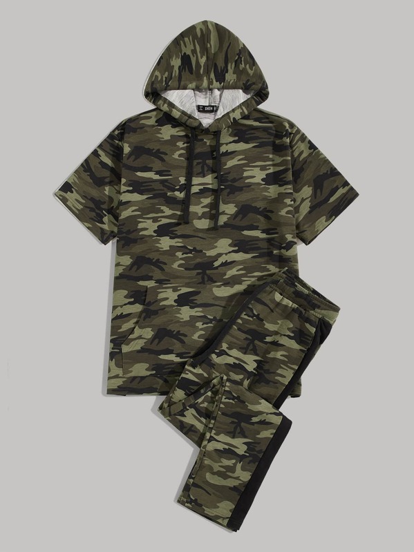 

Men Pocket Front Camo Hoodie and Contrast Sideseam Pants Set, Multicolor