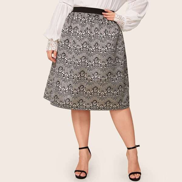 

Plus Contrast Waist Jacquard Skirt, Black